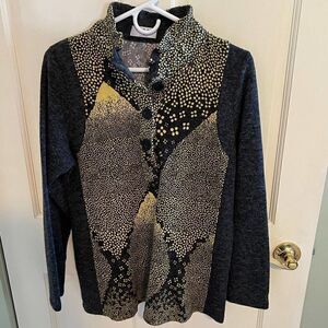 Terra by SJ Apparel Sweater-Size‎ Medium